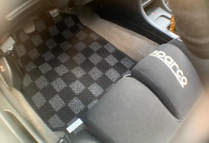 P2-CPTDELSOL9294DG-TP - Phase 2 Motortrend (P2M) Checkered Flag Race  Extended Carpet Floor Mats Set - Honda Civic Del Sol (1992-1994) – Circuit  Spec R