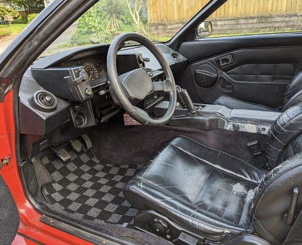 Phase 2 Motortrend (P2M) Checkered Carpet Race Floor Mats - Toyota MR-2 AW11 (1984-1989)