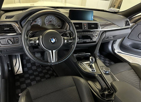 Phase 2 Motortrend (P2M) Checkered Carpet Race Floor Mats - BMW F82 4-Series Coupe (2014-2019)