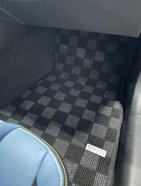 Phase 2 Motortrend (P2M) Race Carpet Floor Mats 3pc Set - BMW G20 G280 3 Series & M3 (2019+)